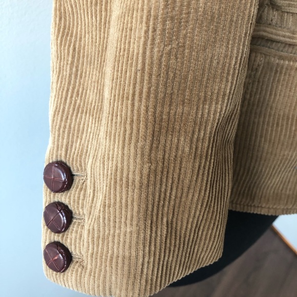 A&F brown corduroy blazer - Picture 10 of 16